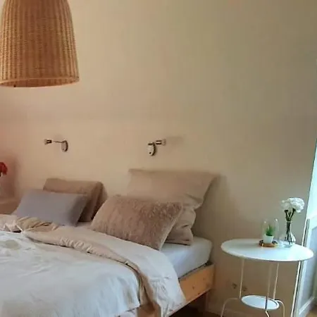Beas Gastehaus Hygge: Moderne Mit Aussicht Appartement